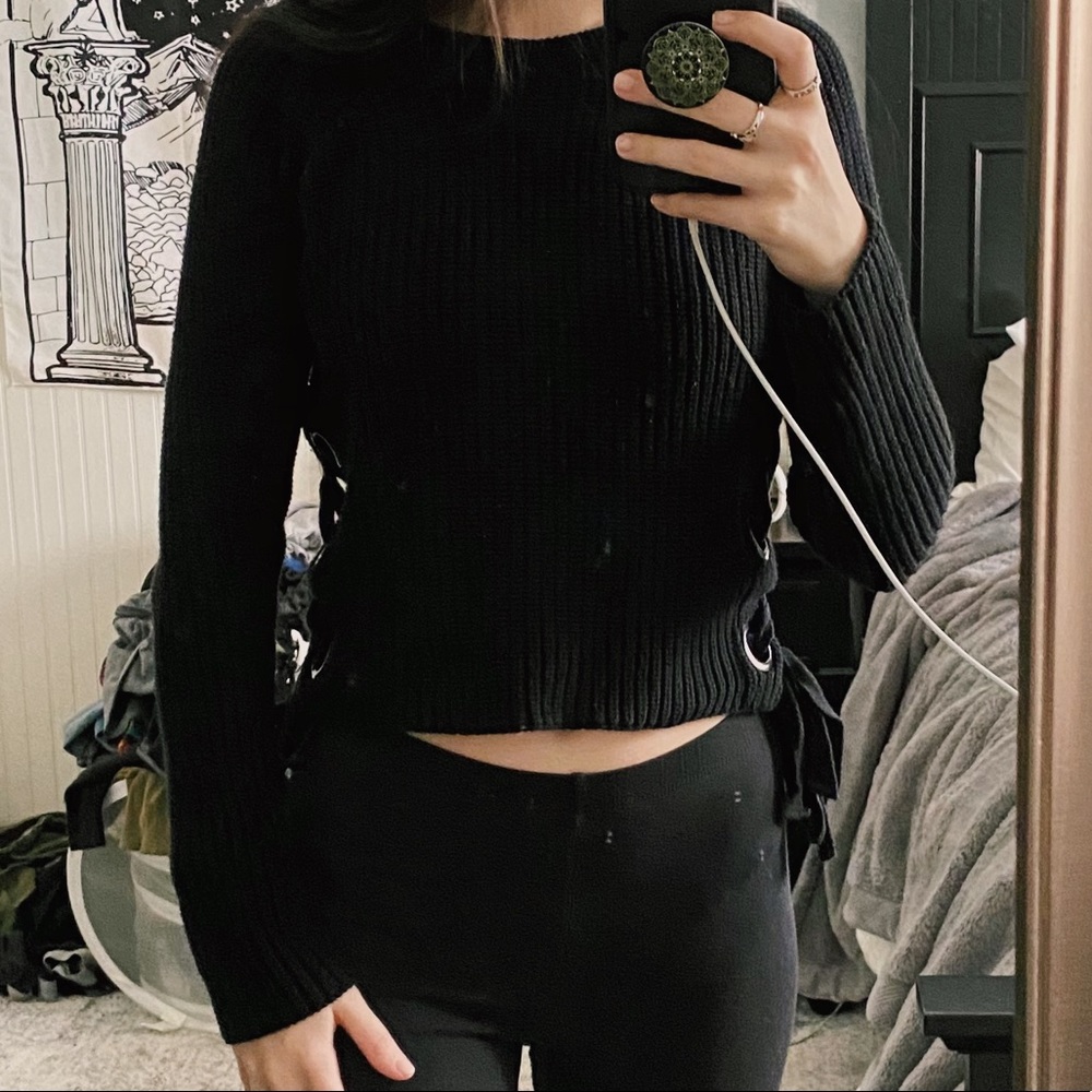 Black Cropped Ribbed Sweater With Lace Up Sides